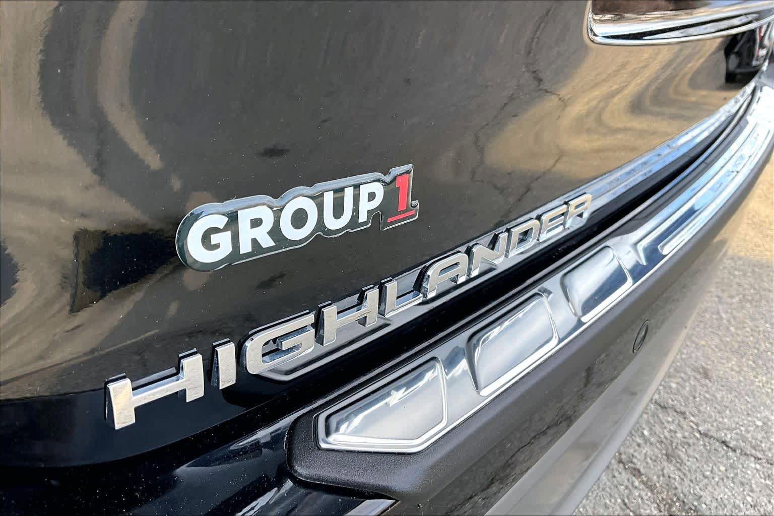 Used 2025 Toyota Highlander Platinum AWD/4WD image 10