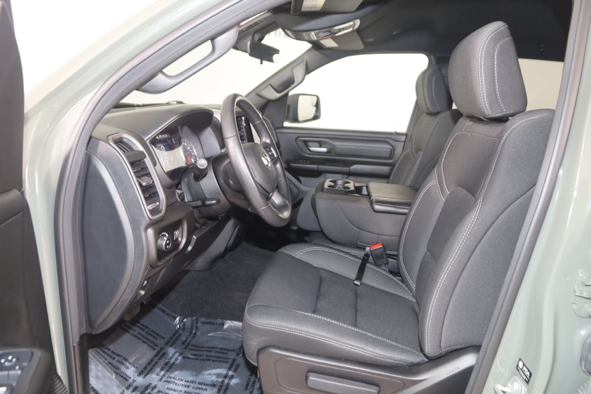 Used 2026 RAM 1500 Warlock AWD/4WD image 10