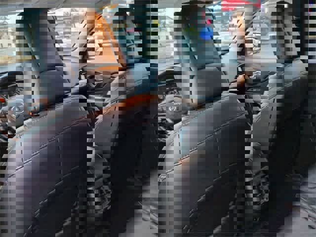 Used 2018 Jeep Cherokee Limited w/ Trailer Tow Group image 19