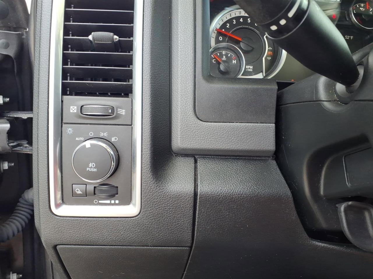 Used 2018 RAM 1500 Big Horn image 14