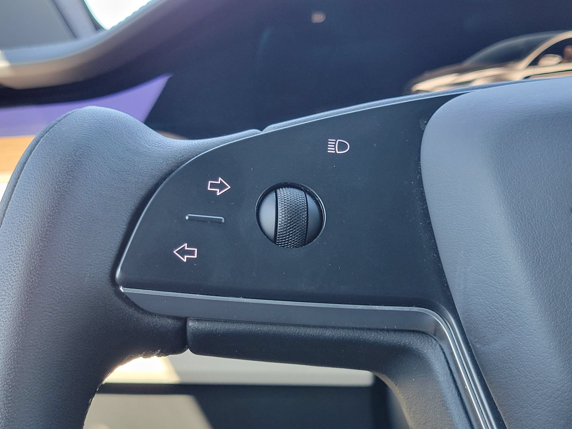 Used 2022 Tesla Model X AWD/4WD image 13