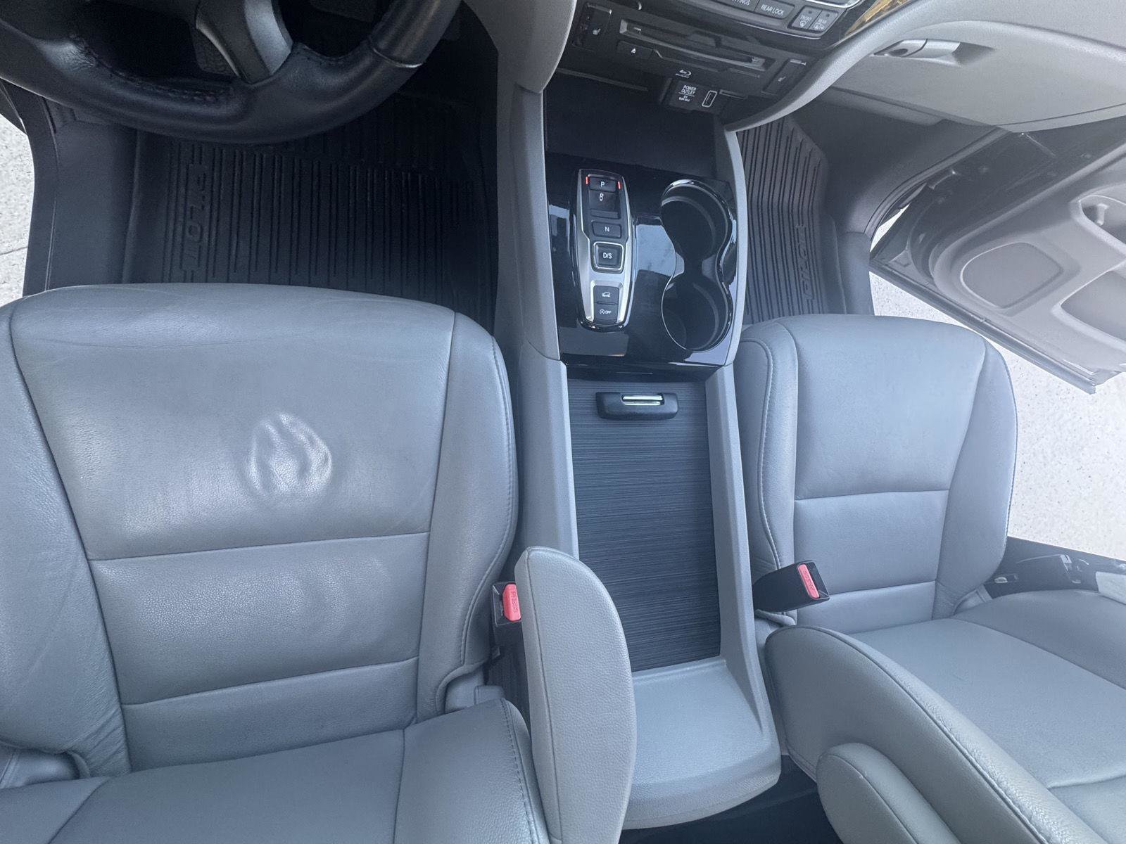 Used 2022 Honda Pilot Touring image 22