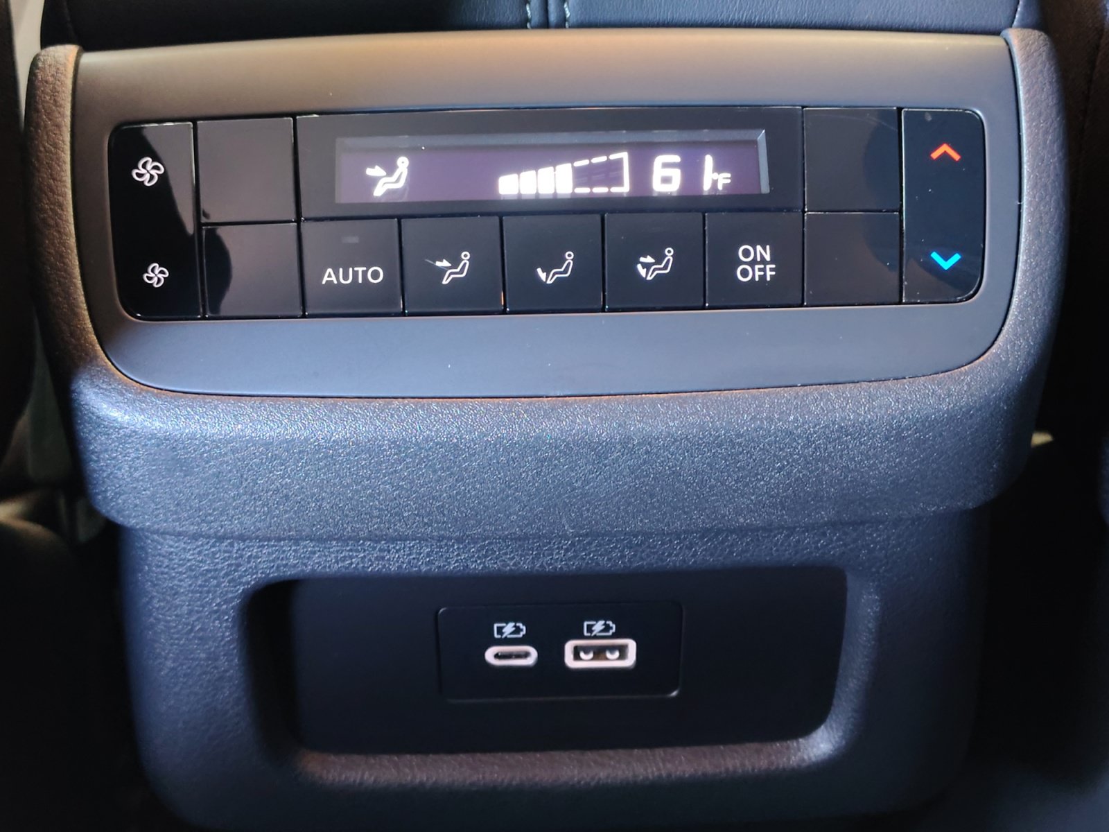Used 2025 Nissan Pathfinder SV w/ Cargo Package FWD image 32
