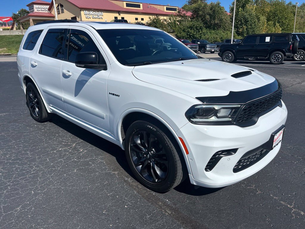 Used 2025 Dodge Durango R/T AWD/4WD image 3