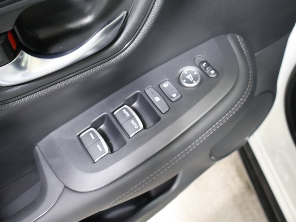 New 2027 Honda HR-V EX-L image 13