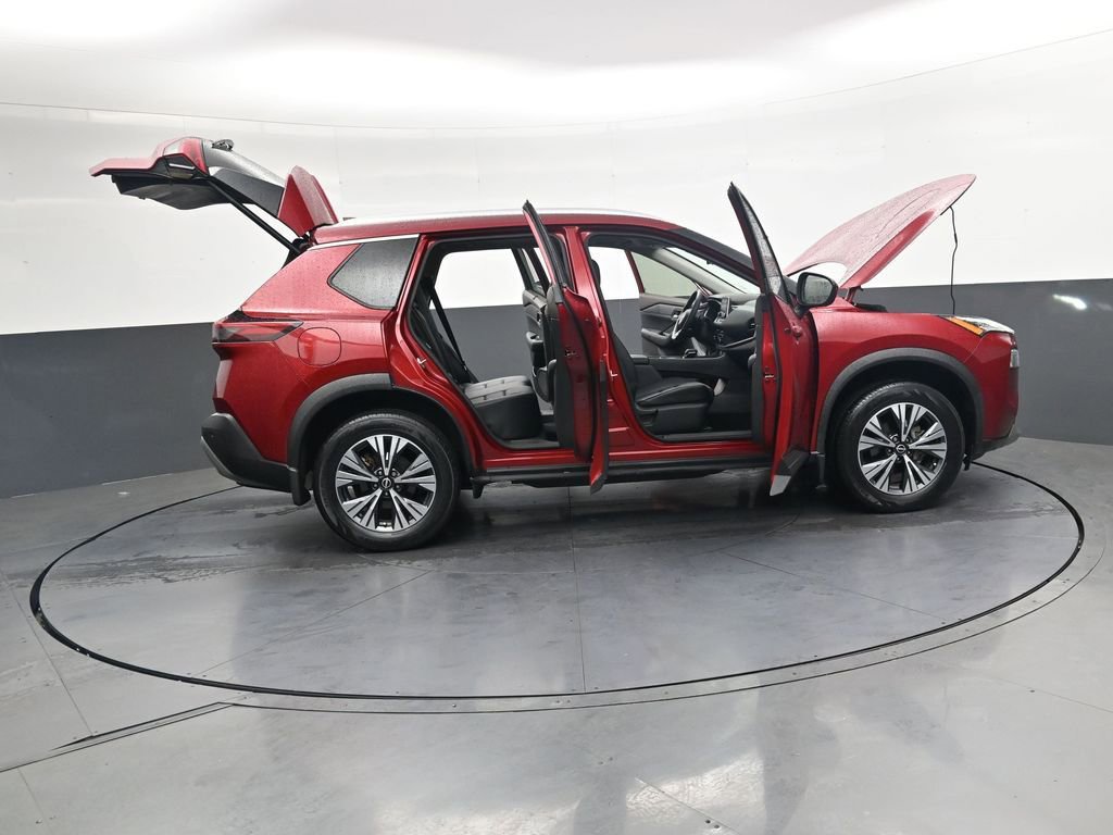 Used 2023 Nissan Rogue SV w/ SV Premium B Package FWD image 46