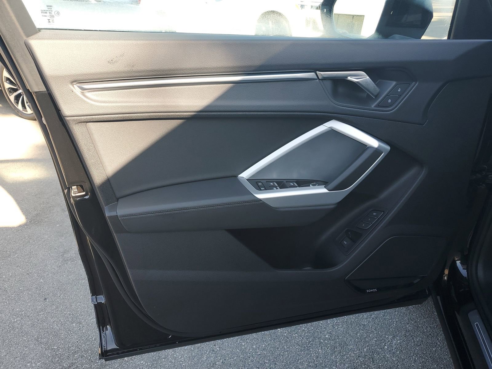 Used 2025 Audi Q3 2.0T Premium Plus w/ Premium Plus Package image 21