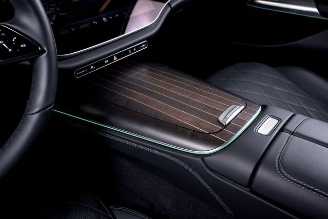 Used 2024 Mercedes-Benz E 450 4MATIC All-Terrain Wagon image 30