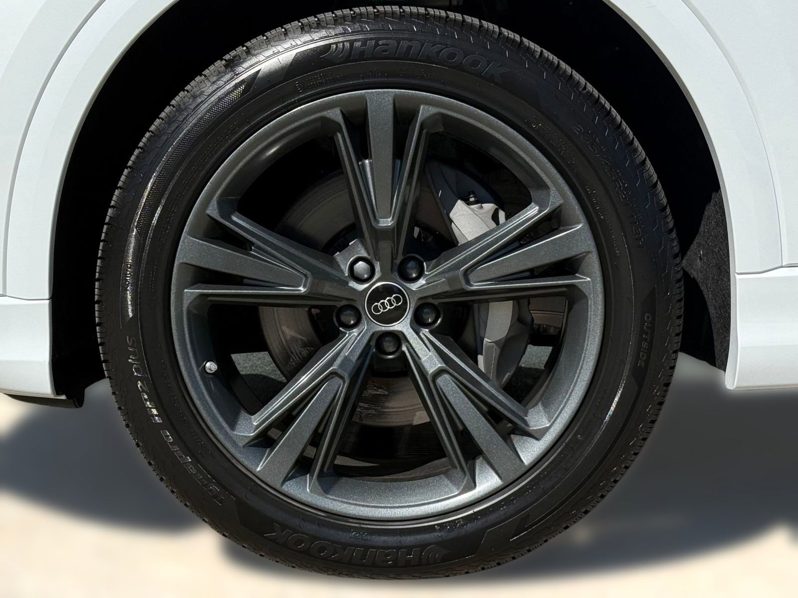 New 2026 Audi Q8 Premium image 12