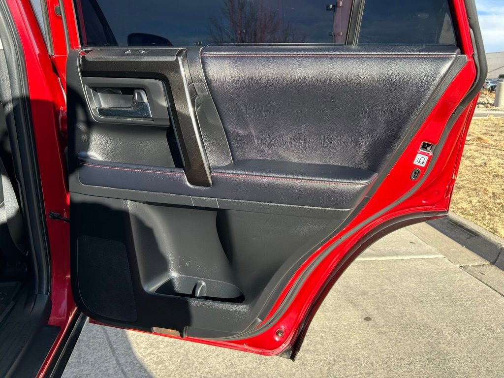 Used 2019 Toyota 4Runner TRD Off-Road Premium image 19