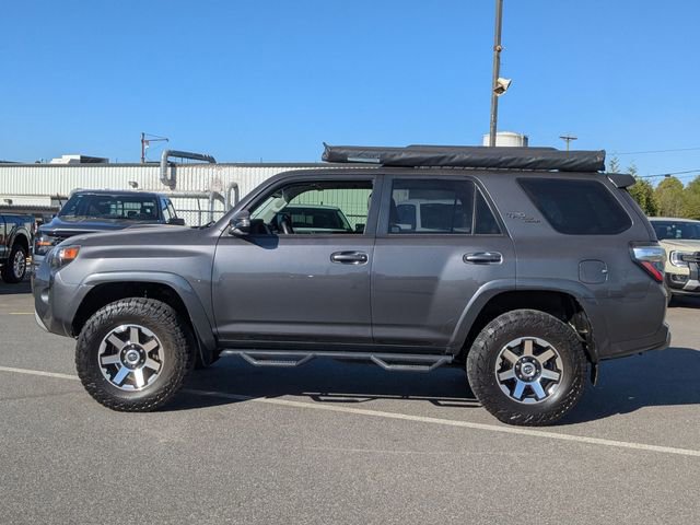 Used 2021 Toyota 4Runner TRD Off-Road Premium w/ Moonroof Package AWD/4WD image 6