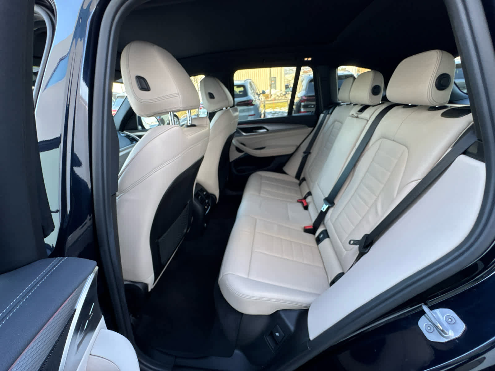 Used 2018 BMW X3 M40i image 14