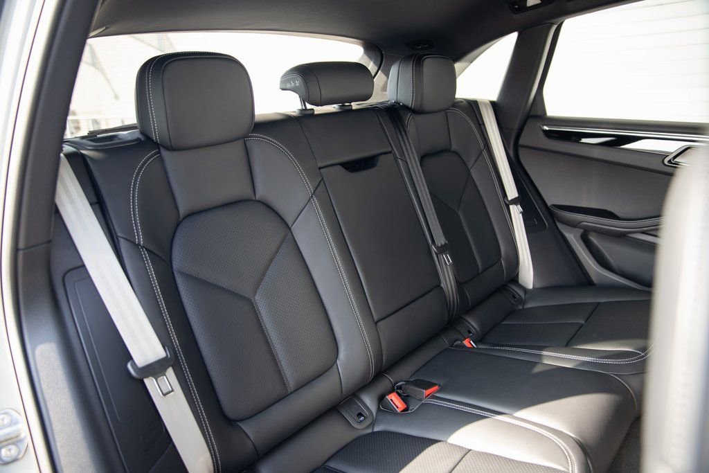 New 2026 Porsche Macan S AWD/4WD image 25