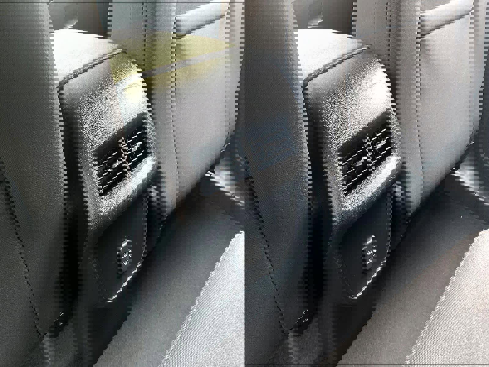 Used 2019 Chevrolet Equinox LS image 28