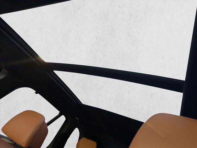 Used 2022 BMW X5 xDrive40i w/ M Sport Package image 15