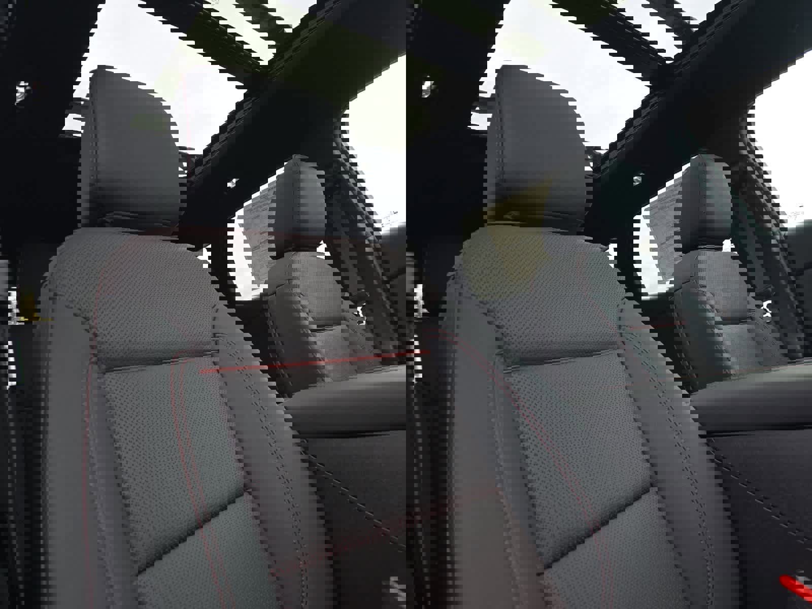 New 2025 Chevrolet Blazer RS w/ Driver Confidence II Package image 17