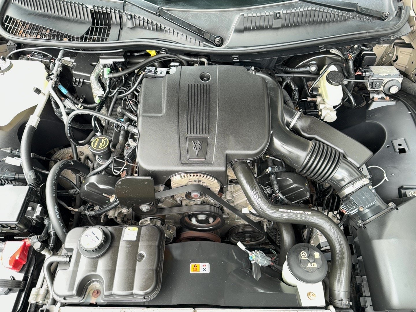 Used 2004 Lincoln Town Car Ultimate RWD image 28