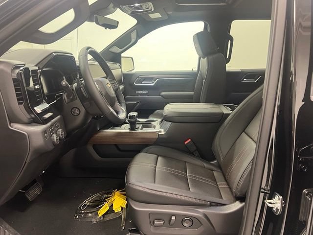 New 2026 Chevrolet Silverado 1500 High Country AWD/4WD image 6