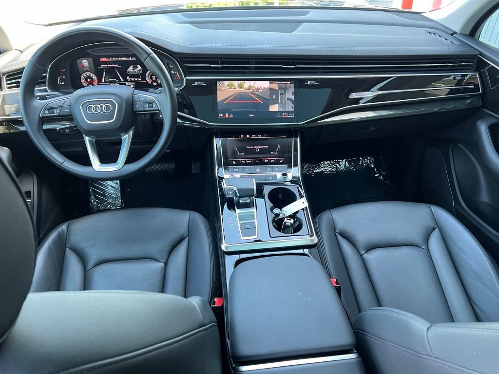 Used 2023 Audi Q7 3.0T Premium w/ Convenience Package AWD/4WD image 19