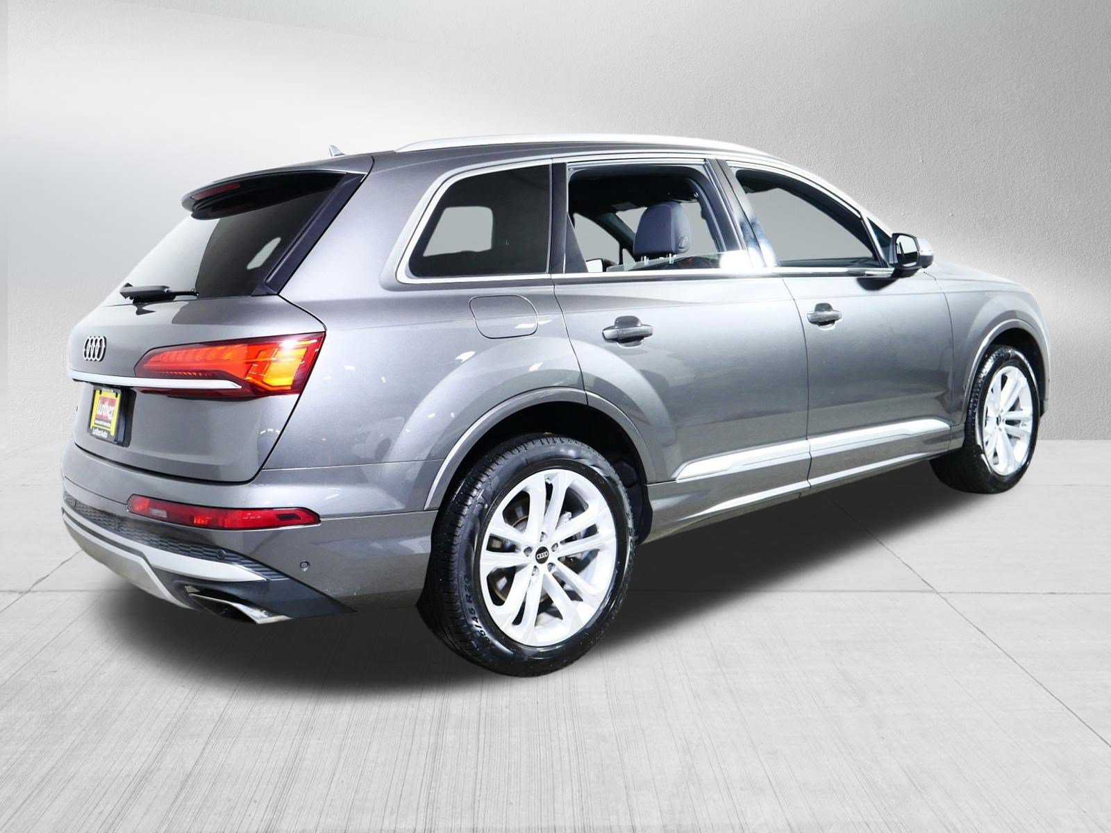 Used 2025 Audi Q7 3.0T Premium Plus AWD/4WD image 7