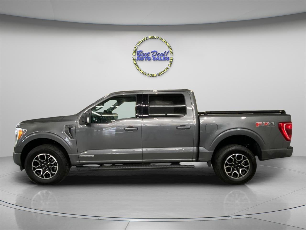 Used 2021 Ford F150 XLT w/ Equipment Group 302A High AWD/4WD image 3