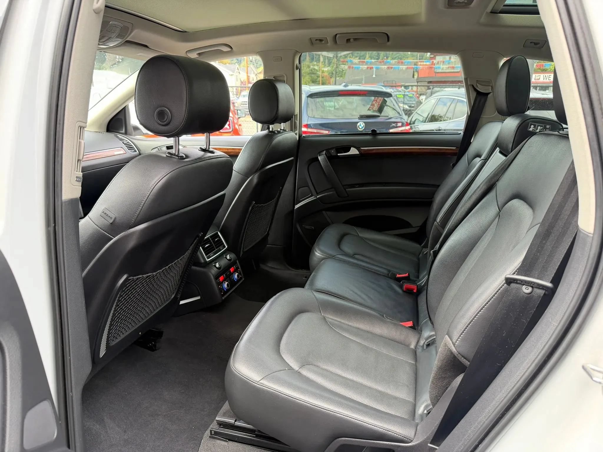 Used 2014 Audi Q7 3.0T S line Prestige w/ Towing Package AWD/4WD image 24