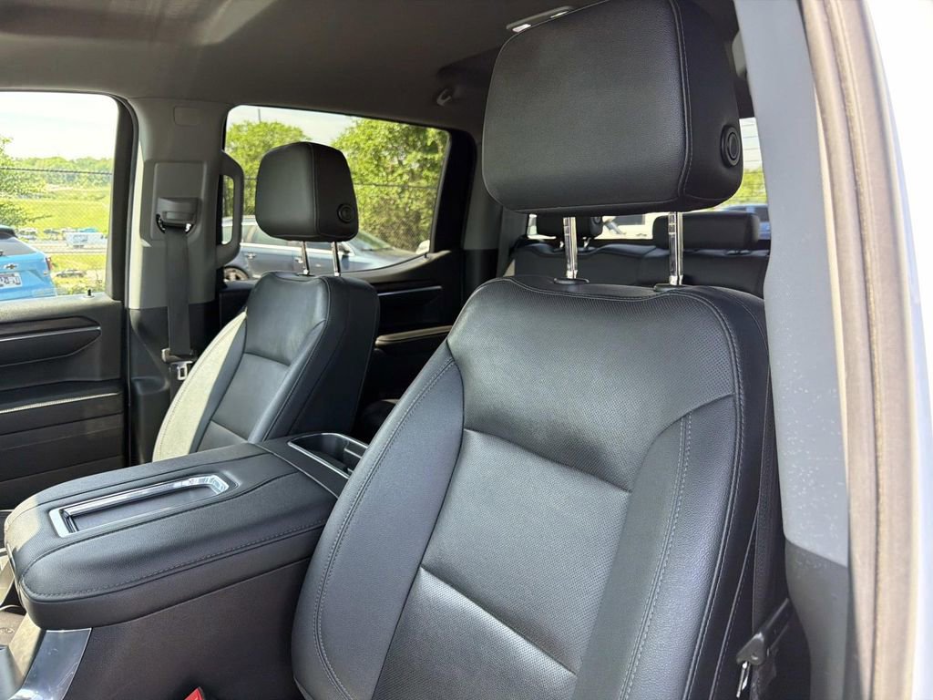Used 2022 GMC Sierra 1500 SLT w/ SLT Convenience Package AWD/4WD image 25