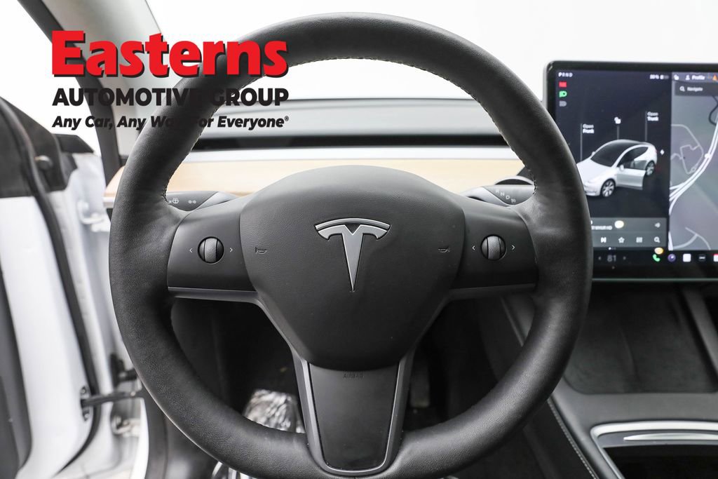 Used 2021 Tesla Model Y Long Range image 10