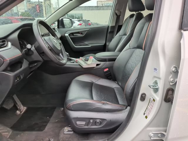 Used 2024 Toyota RAV4 Adventure AWD/4WD image 12