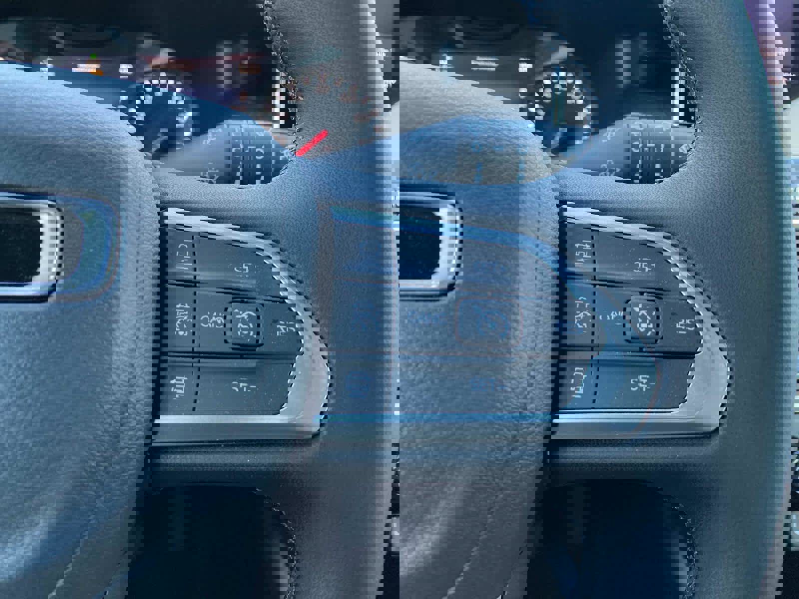 New 2026 Jeep Compass Limited image 13