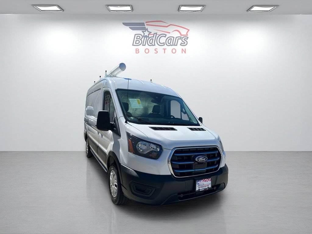 Used 2023 Ford E-Transit Medium Roof RWD image 3