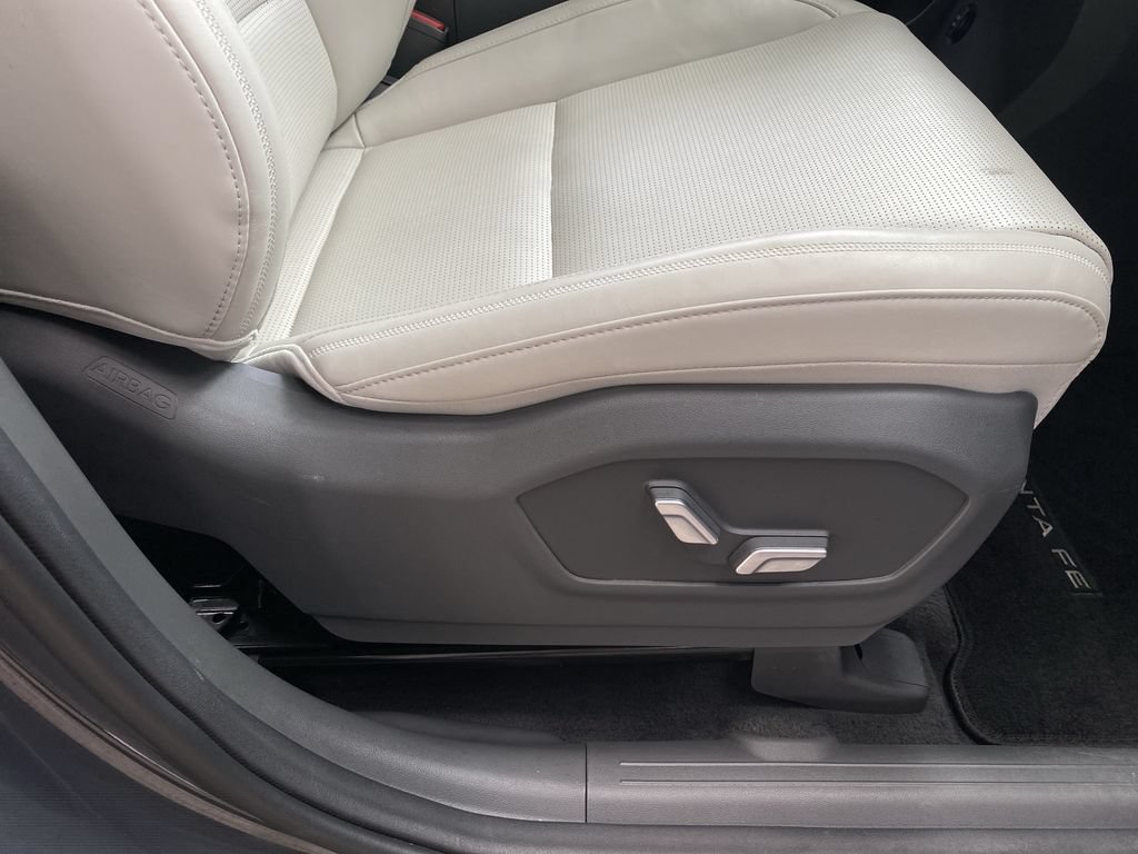 Used 2024 Hyundai Santa Fe Calligraphy FWD image 40