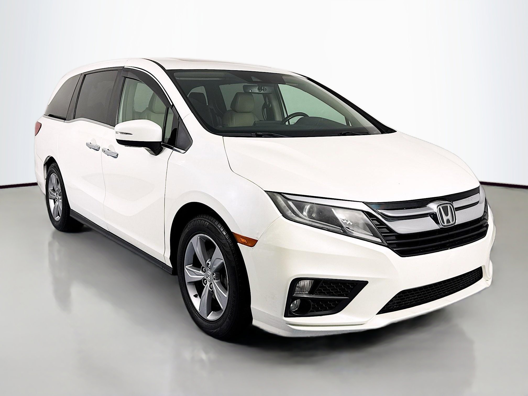 Certified 2018 Honda Odyssey EX-L image 3