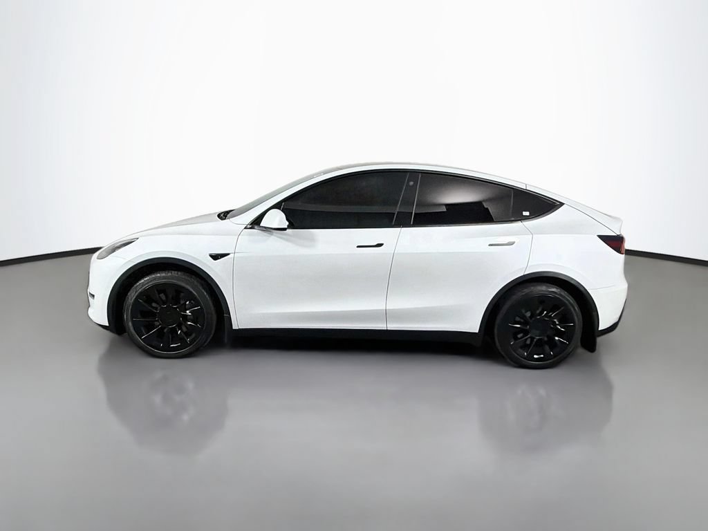 Used 2021 Tesla Model Y Long Range AWD/4WD image 4