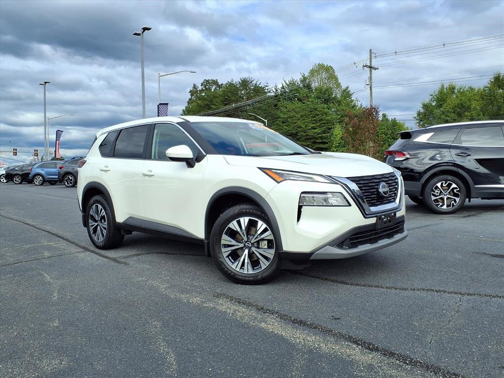 Used 2023 Nissan Rogue SV