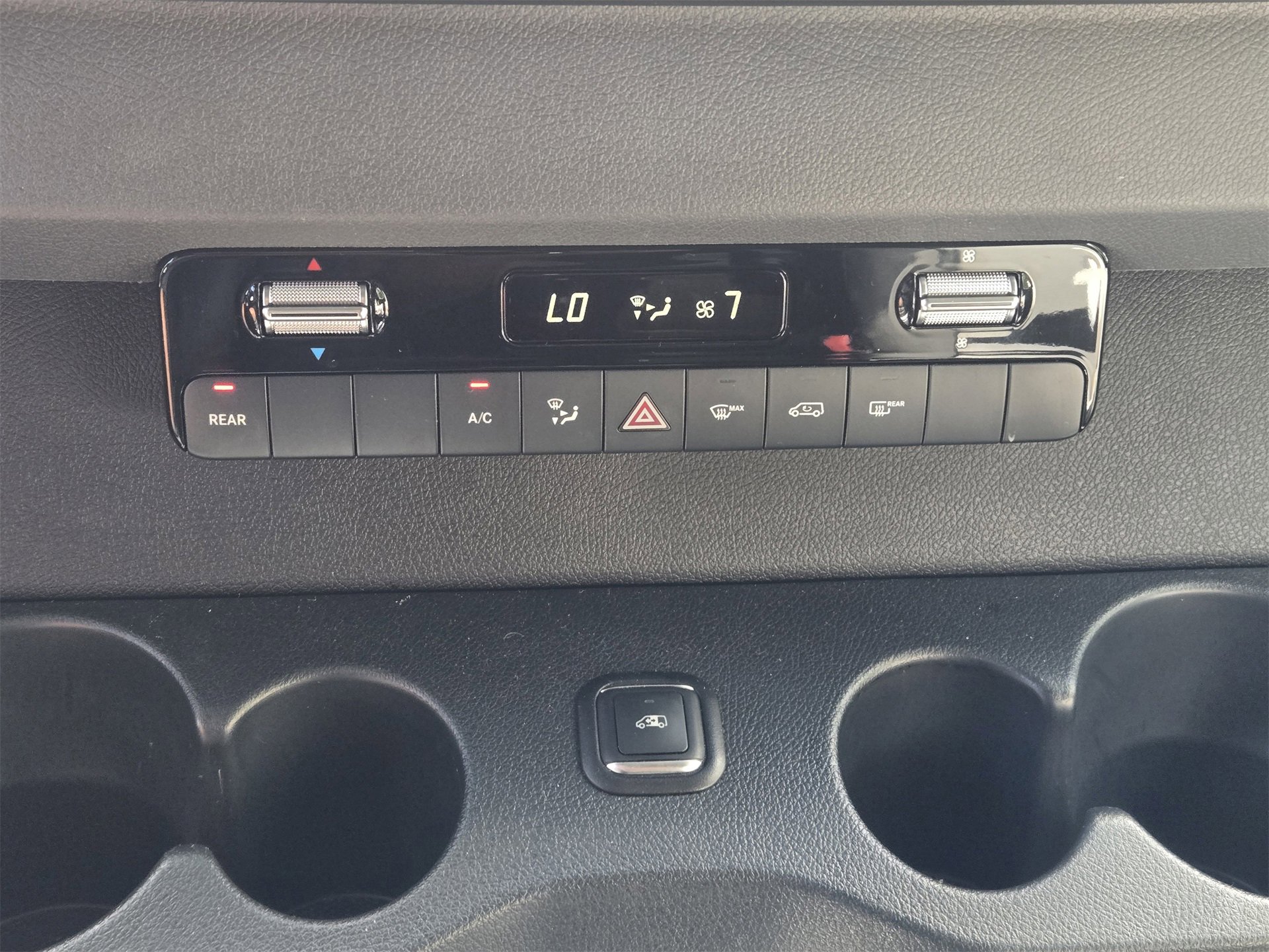 Used 2024 Mercedes-Benz Sprinter 3500 image 16