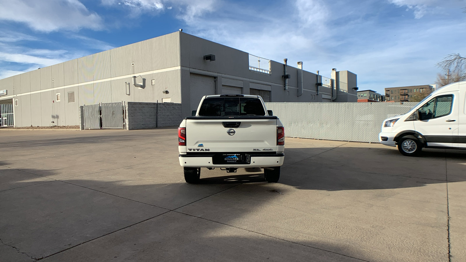Used 2020 Nissan Titan SL w/ Moonroof Package image 4