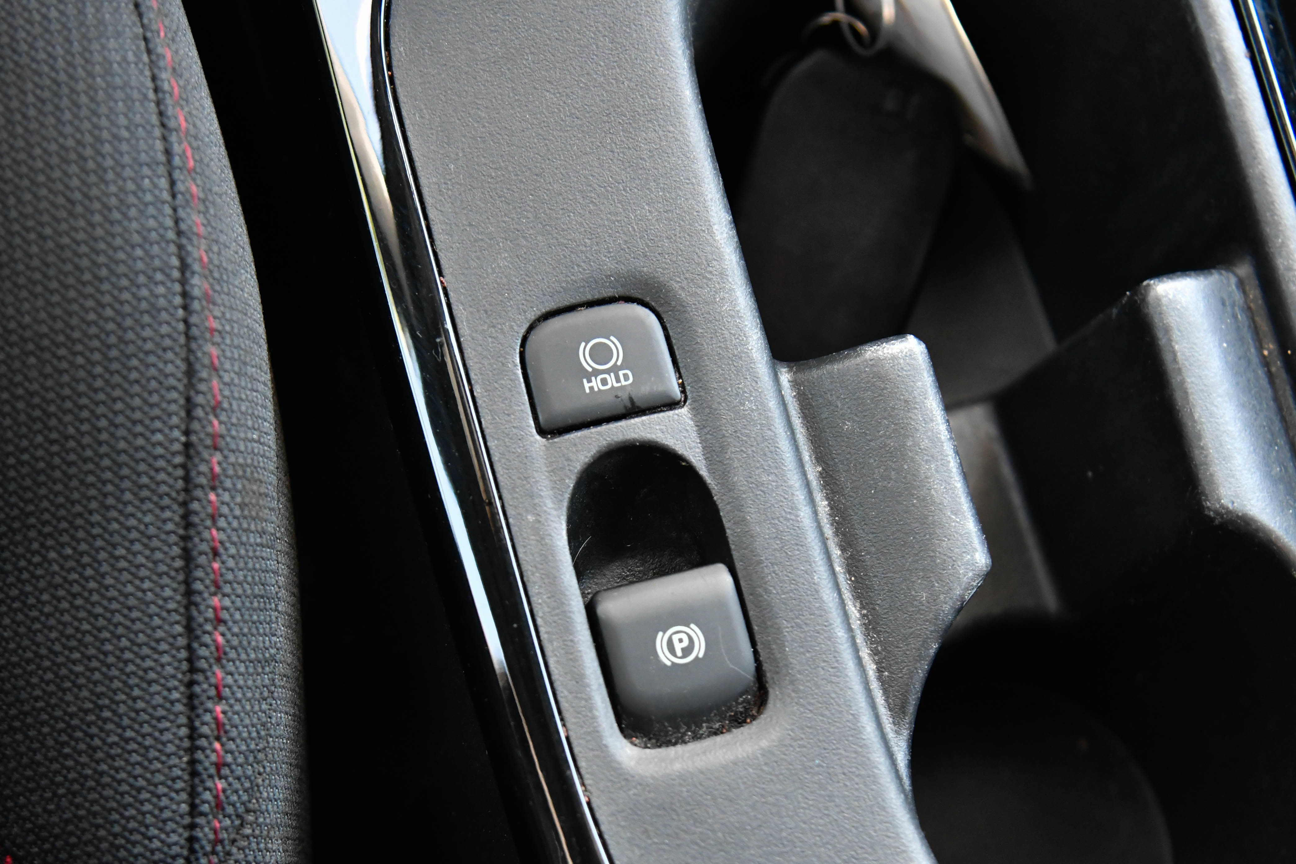 Used 2023 Toyota Corolla SE w/ SE Premium Package FWD image 28