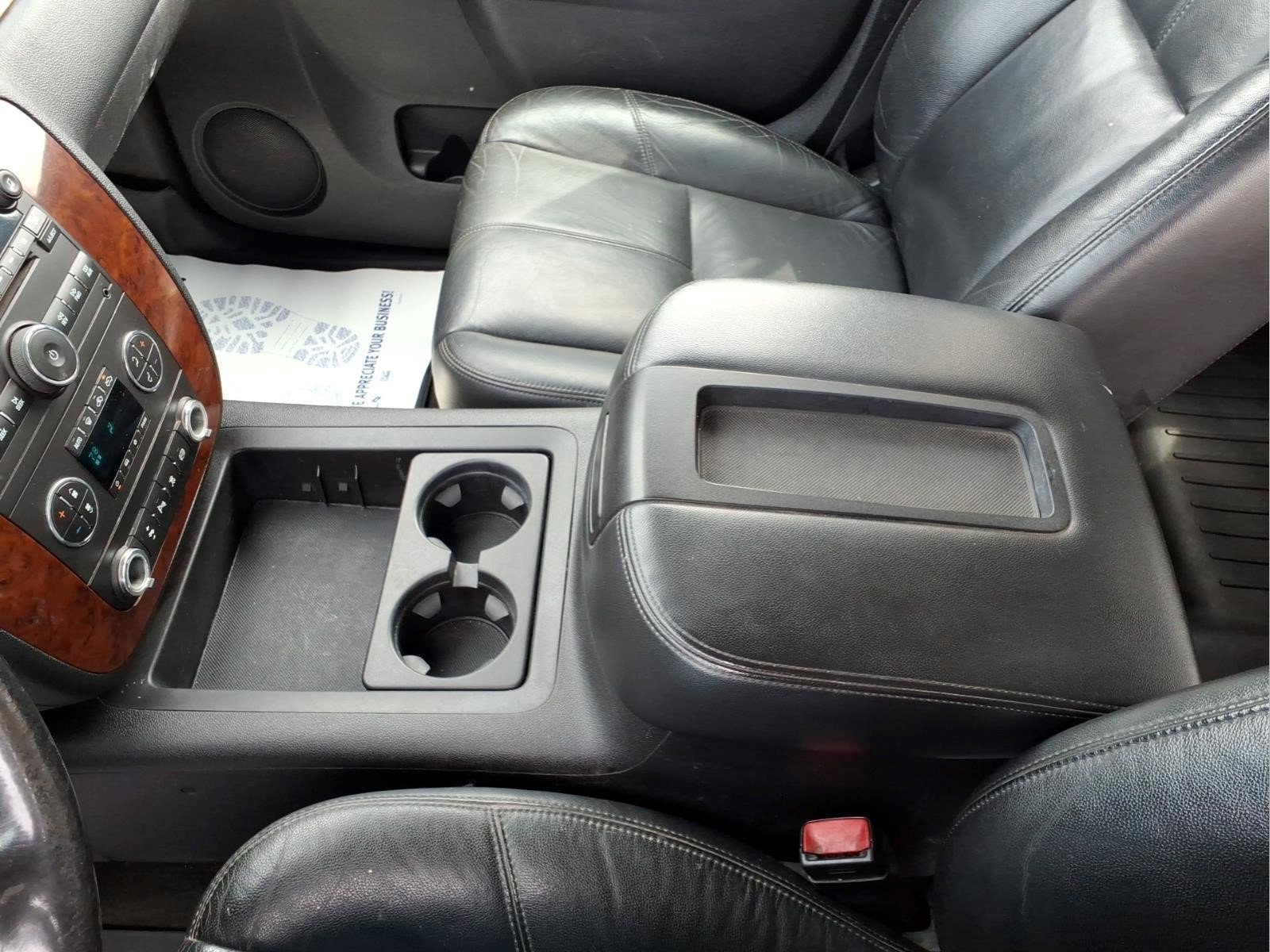 Used 2011 Chevrolet Silverado 2500 LTZ w/ Snow Plow Prep Package AWD/4WD image 15