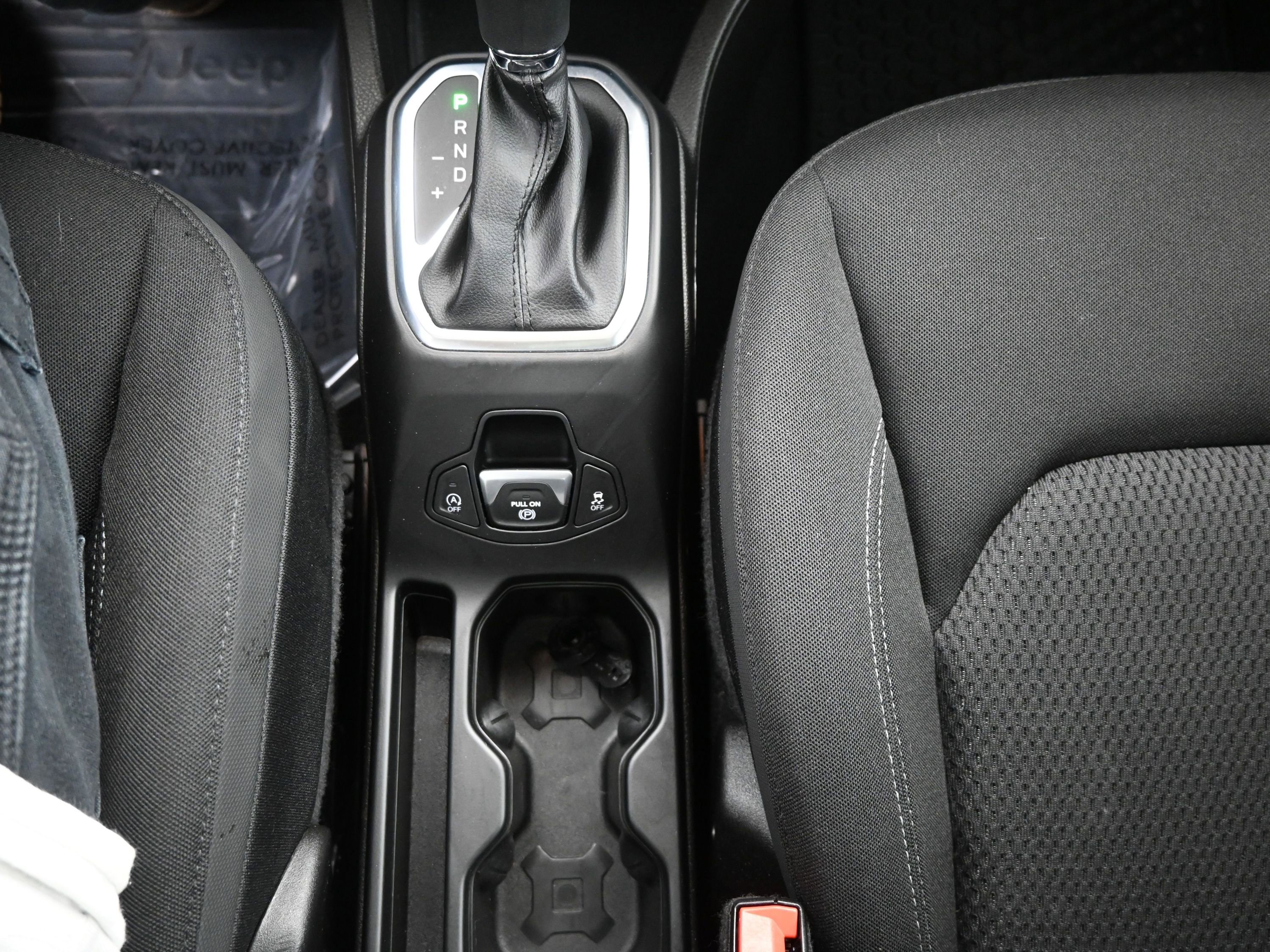 Used 2023 Jeep Renegade Altitude w/ Sun/Sound Group image 20