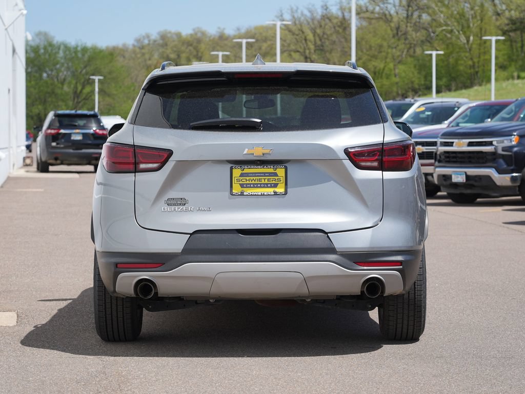 Used 2023 Chevrolet Blazer LT w/ Convenience Package AWD/4WD image 4