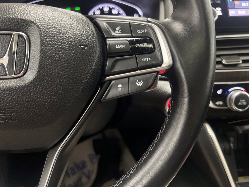 Used 2018 Honda Accord Touring image 23