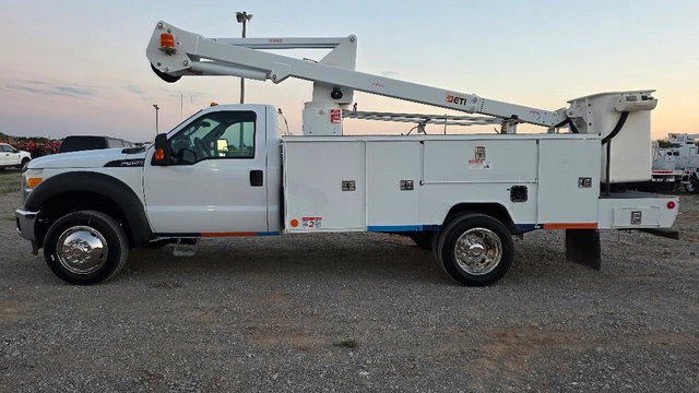 Used 2014 Ford F450 XL w/ Power Equipment Group image 9