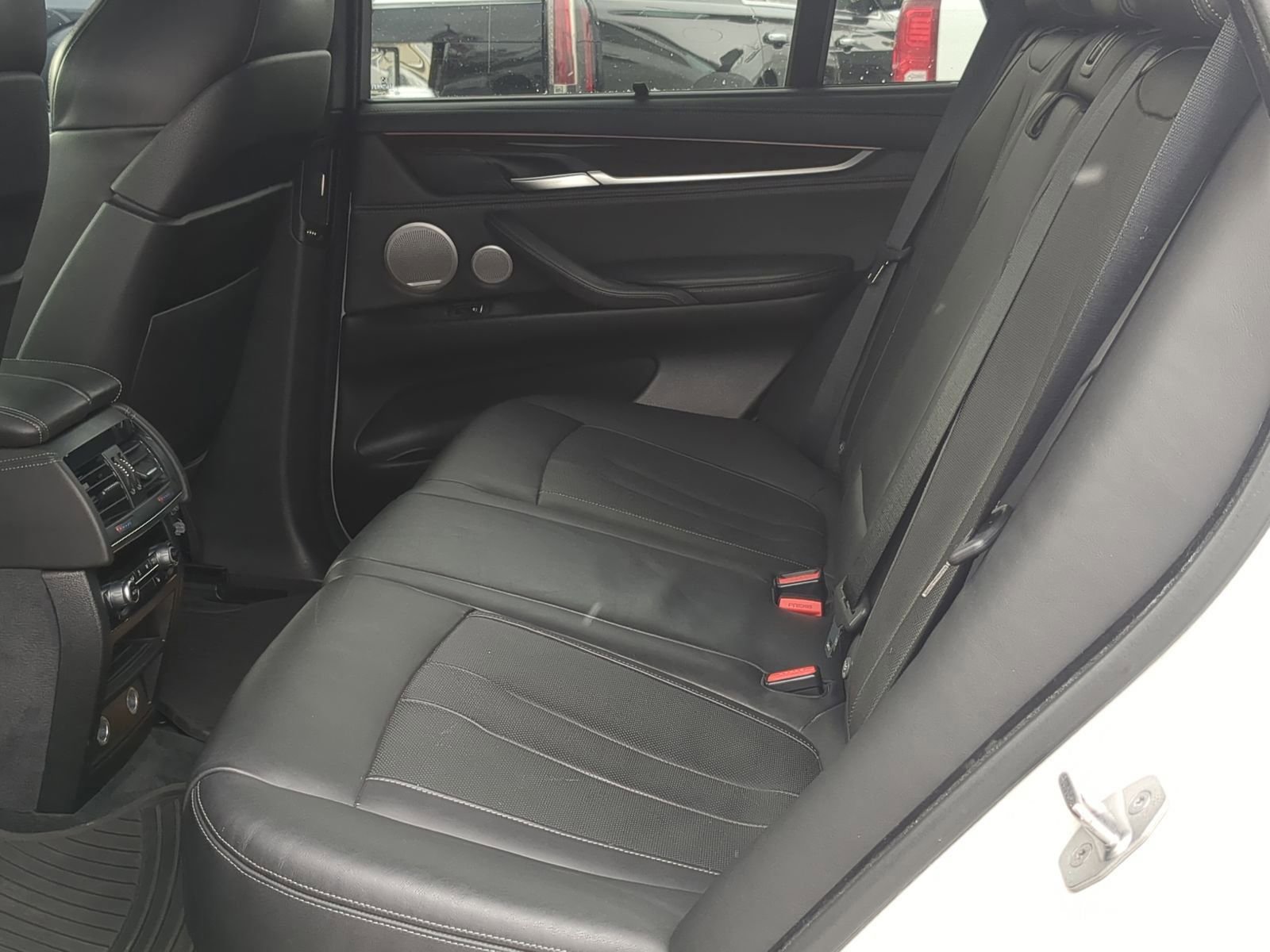 Used 2017 BMW X5 M image 26