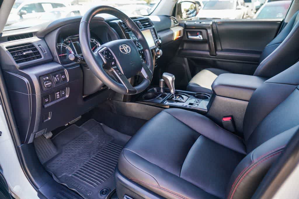 Used 2024 Toyota 4Runner TRD Off-Road Premium w/ Off Road Premium Plus Package AWD/4WD image 17