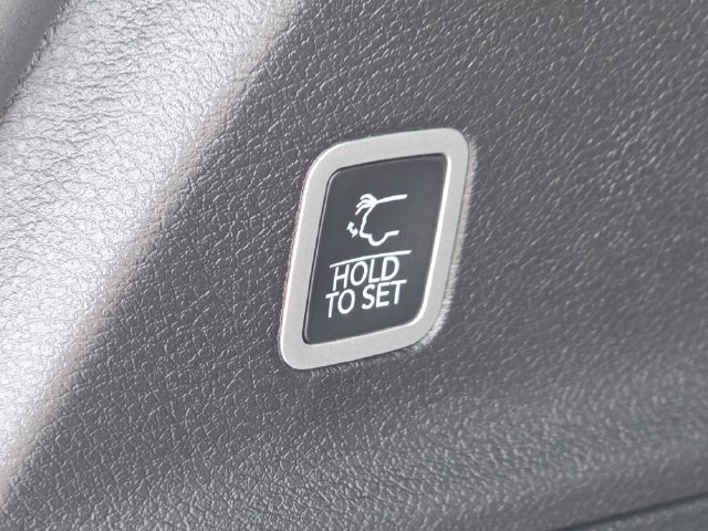 New 2027 Chrysler Pacifica LX FWD image 19