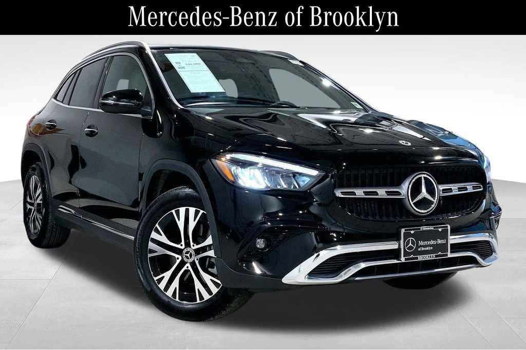 Certified 2026 Mercedes-Benz GLA 250 4MATIC image 1