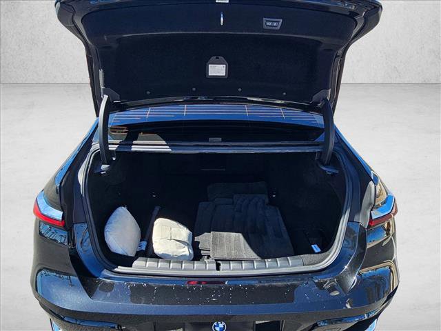 Certified 2023 BMW i7 xDrive60 image 6