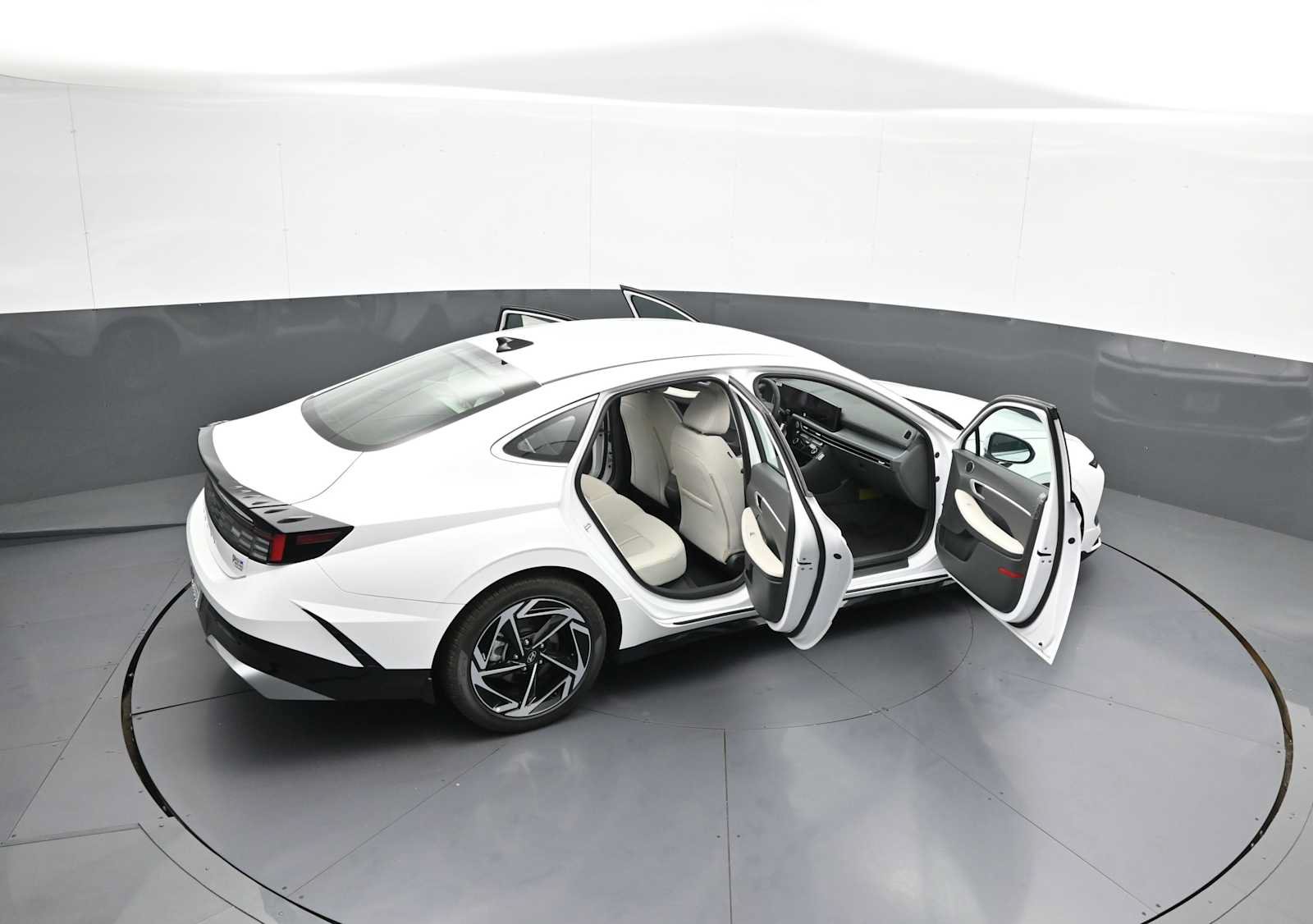 New 2026 Hyundai Sonata SEL FWD image 43