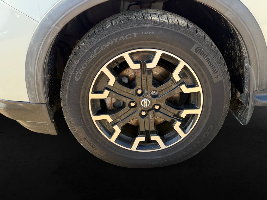 Used 2019 Nissan Pathfinder SL AWD/4WD image 13